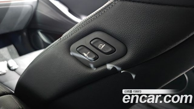 Genesis G80 (RG3) Gasoline 2.5 Turbo AWD 2023 — фото 29