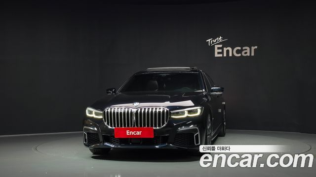 BMW 7 Series (G11) 740Li xDrive M Sport Package 2022 — фото 3