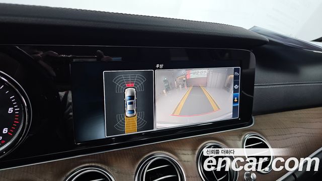 Mercedes-Benz E-Class (W213) E220d 4MATIC Exclusive 2017 — фото 14