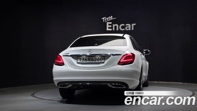 Mercedes-Benz C-Class (W205) C200 Avantgarde 2020 — фото 4