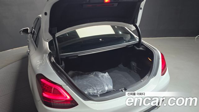 Mercedes-Benz C-Class (W205) C200 Avantgarde 2020 — фото 31