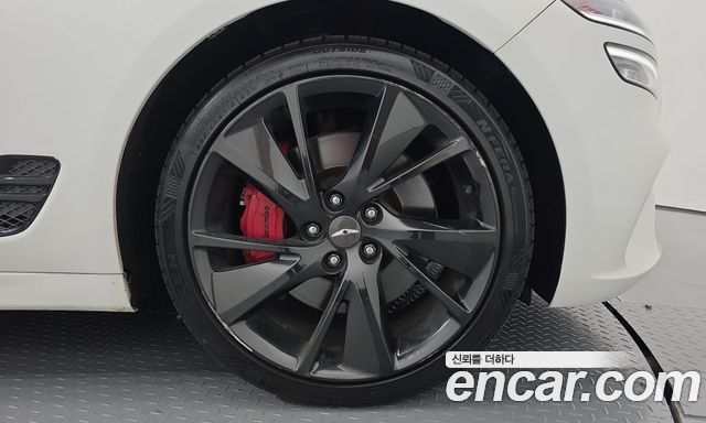 Genesis G70 Gasoline 3.3T 2WD 2021 — фото 21