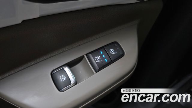 Kia Carnival (IV) HEV 9seater Nobless 2024 — фото 17
