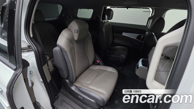 Kia Carnival (IV) HEV 9seater Nobless 2024 — фото 18