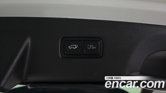 Kia Carnival (IV) HEV 9seater Nobless 2024 — фото 31