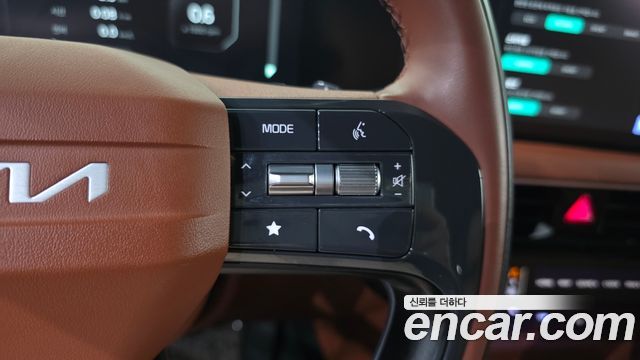 Kia K8 2.5 Gasoline 2WD Noblesse 2025 — фото 30