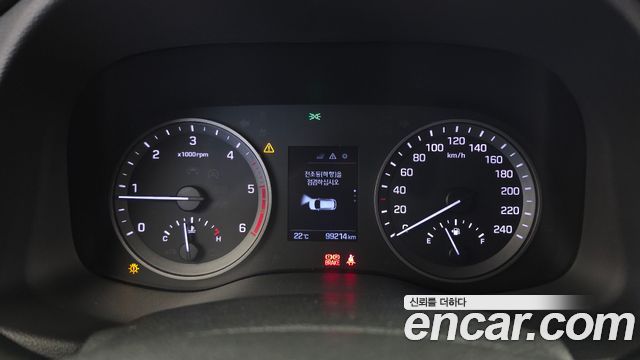 Hyundai Tucson Diesel 2.0 2WD Style 2017 — фото 8