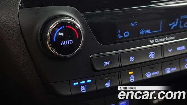 Hyundai Tucson Diesel 2.0 2WD Style 2017 — фото 19