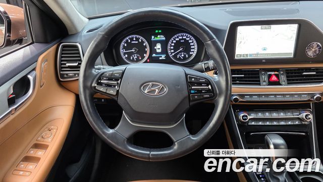 Hyundai Grandeur (IG) 2.4 Exclusive Special 2019 — фото 13