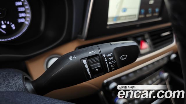 Hyundai Grandeur (IG) 2.4 Exclusive Special 2019 — фото 20