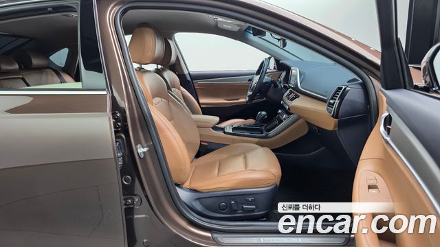 Hyundai Grandeur (IG) 2.4 Exclusive Special 2019 — фото 26