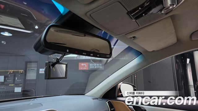 Hyundai Grandeur (IG) 2.4 Exclusive Special 2019 — фото 31