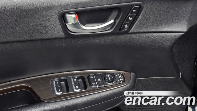 Kia K5 (II) 2.0 Intelligent 2019 — фото 19
