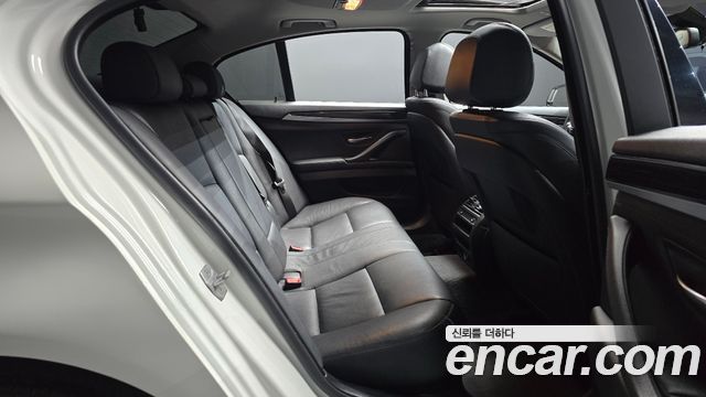 BMW 5 Series (F10) 520d M Aero Dynamic 2016 — фото 11