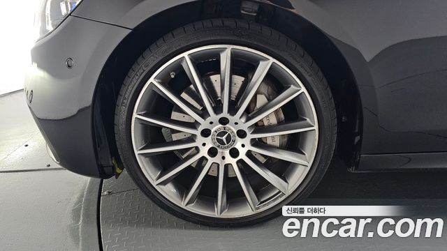Mercedes-Benz E-Class (W213) E350 4MATIC AMG Line 2021 — фото 5