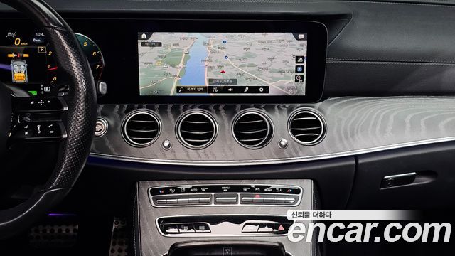 Mercedes-Benz E-Class (W213) E350 4MATIC AMG Line 2021 — фото 17