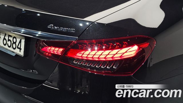 Mercedes-Benz E-Class (W213) E350 4MATIC AMG Line 2021 — фото 23