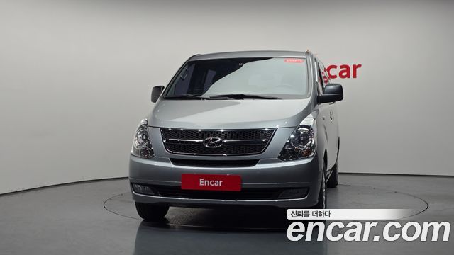 Hyundai Grand Starex 12-Seater Wagon CVX Premium 2013 — фото 3