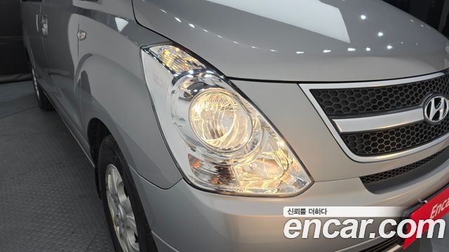 Hyundai Grand Starex 12-Seater Wagon CVX Premium 2013 — фото 22
