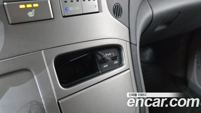 Hyundai Grand Starex 12-Seater Wagon CVX Premium 2013 — фото 27