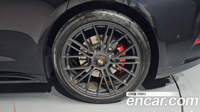 Porsche Panamera (976) 4.0 GTS 2025 — фото 27