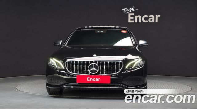 Mercedes-Benz E-Class (W213) E300 Avantgarde 2019 — фото 3