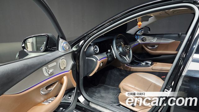 Mercedes-Benz E-Class (W213) E300 Avantgarde 2019 — фото 10