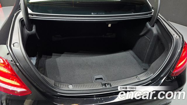 Mercedes-Benz E-Class (W213) E300 Avantgarde 2019 — фото 22