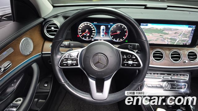 Mercedes-Benz E-Class (W213) E300 4MATIC Exclusive 2020 — фото 14