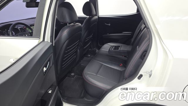 KG Mobility (SsangYong) Tivoli Air Diesel RX 2WD 2017 — фото 12