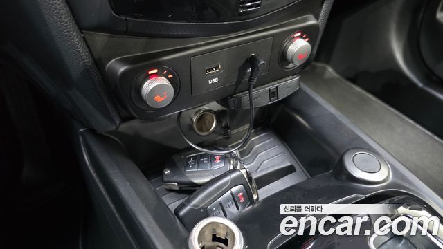 KG Mobility (SsangYong) Tivoli Air Diesel RX 2WD 2017 — фото 13