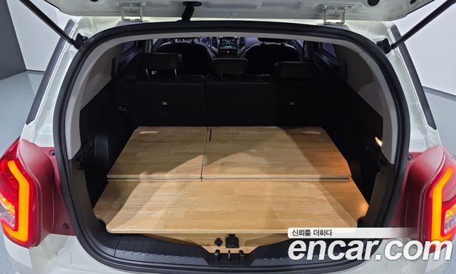 KG Mobility (SsangYong) Tivoli Air Diesel RX 2WD 2017 — фото 20