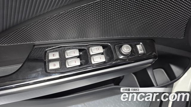KG Mobility (SsangYong) Tivoli Air Diesel RX 2WD 2017 — фото 32