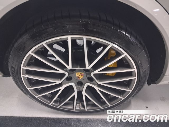 Porsche Cayenne (PO536) 4.0 Turbo Coupe 2021 — фото 27