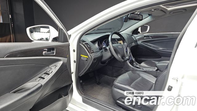 Hyundai Sonata (YF) Y20 Luxury 2012 — фото 10
