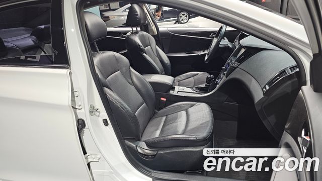 Hyundai Sonata (YF) Y20 Luxury 2012 — фото 26