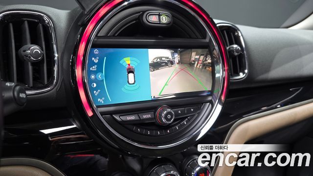 MINI Cooper Countryman HIGH 2nd 2019 — фото 19