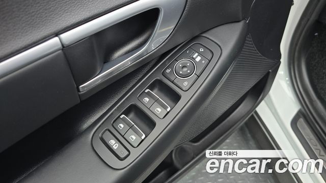 Hyundai Sonata (DN8) 2.0 Premium 2021 — фото 19