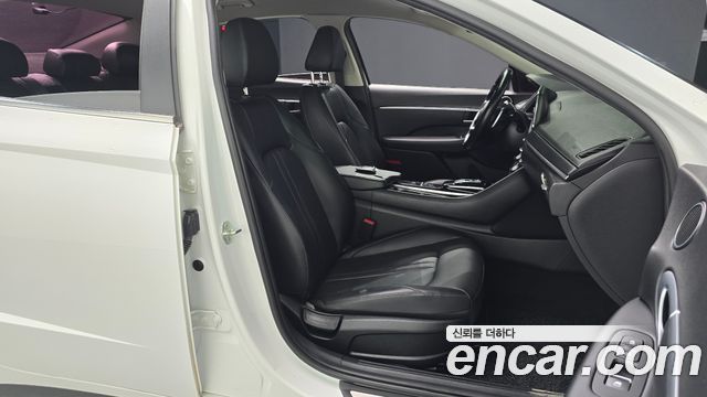 Hyundai Sonata (DN8) 2.0 Premium 2021 — фото 32