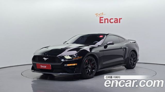 Ford Mustang Coupe