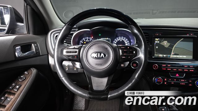 Kia K5 Noblesse 2014 — фото 17