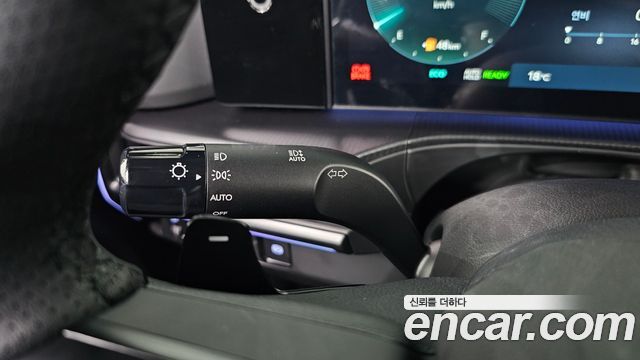 Hyundai Santa Fe (MX5) HEV 1.6 2WD Calligraphy 2025 — фото 30
