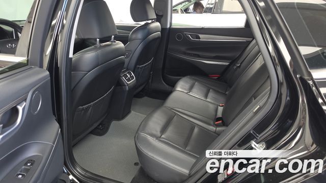 Hyundai Grandeur (IG) 3.0 Exclusive 2018 — фото 26