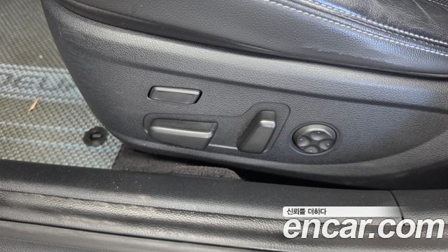 Hyundai Grandeur (IG) 3.0 Exclusive 2018 — фото 31