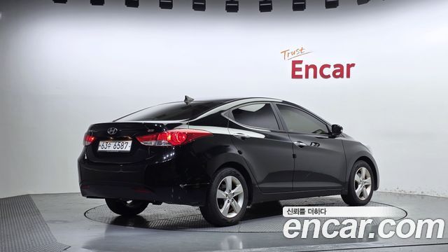 Hyundai Avante (MD) M16 GDI Avenue 2014 — фото 2