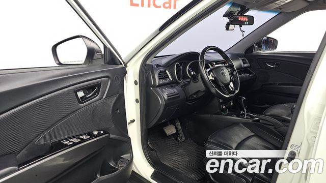 KG Mobility (SsangYong) Tivoli VX 2WD 2017 — фото 10