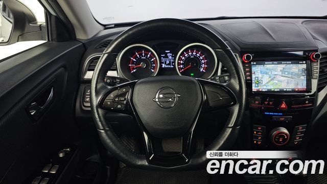 KG Mobility (SsangYong) Tivoli VX 2WD 2017 — фото 13