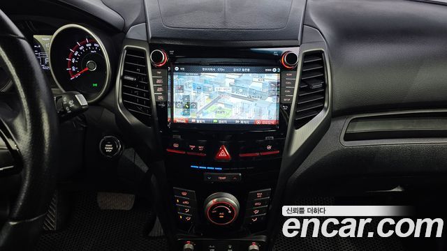 KG Mobility (SsangYong) Tivoli VX 2WD 2017 — фото 14