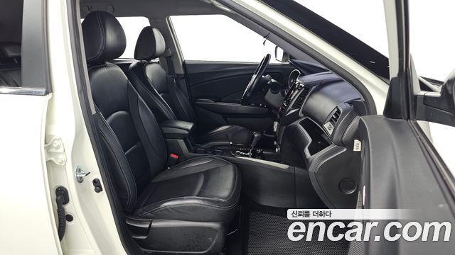 KG Mobility (SsangYong) Tivoli VX 2WD 2017 — фото 26