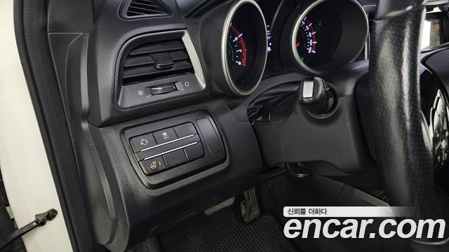 KG Mobility (SsangYong) Tivoli VX 2WD 2017 — фото 27